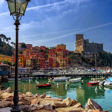 La Casetta Di Gio' Con Parcheggio Hébergement de vacances Lerici